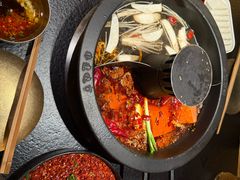-晓宇重庆火锅(西安荟聚店)