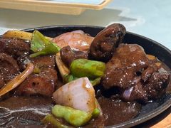 -卢大鲜鱼头捞饭(美利广场店)