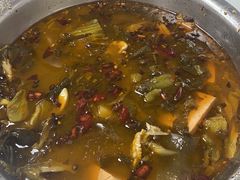 -黑皮酸菜鱼(三山街店)