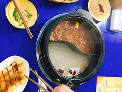 -马路边边·成都串串(翠柏路店)
