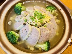 -有红鸡毛店·川菜(建设路店)