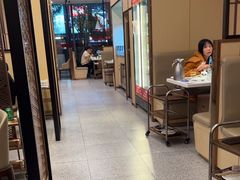 -七欣天香辣蟹火锅(闵行浦江欢乐颂店)