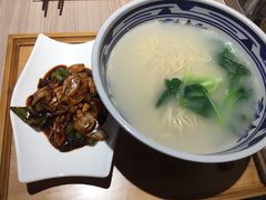 酱爆腰花面-里巷里(蚂蚁工场店)