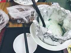 -碗主炭烧米线(交大二村店)