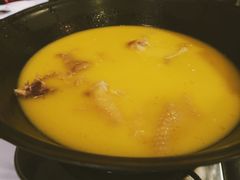 -鲜入围煮花胶鸡海鲜火锅