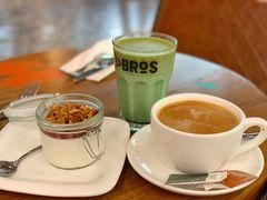 -Moka Bros 摩卡站(嘉华店)