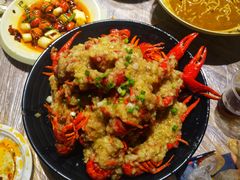 -巴厘龙虾·榜首油焖大虾(音乐学院·沿江酒馆店)