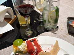 -东方红海鲜百汇(国际大厦店)