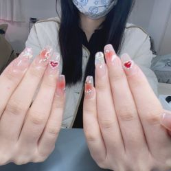 -UGIRL有个美甲