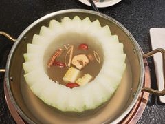 -得意咚瓜·顺德鱼生·冬瓜火锅(深圳首店)