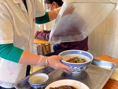 -沪西老弄堂面馆(定西路店)