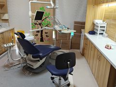 -上海仁爱医院口腔科 · 种植