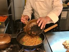 -一楼食业·美食人家