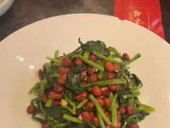 果仁菠菜-李记饺子·熏酱东北菜(欢乐谷店)