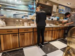-新大咀港式茶餐厅(宝山万达店)
