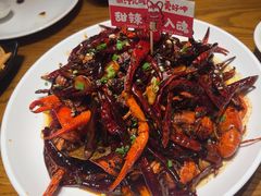 -爱碗亭·鲜炒湖南菜(壹城中心店)