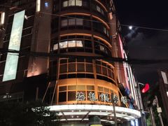 -梅龙镇广场