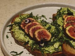 无花果手撕鸡肉tapas-Toris(LuOne凯德晶萃广场店)