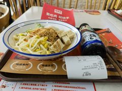 -姑娘手·陕西手工面·肉夹馍(象峰店)