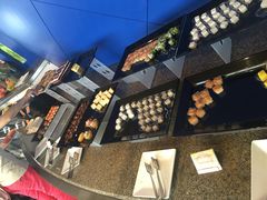 -彩虹云霄酒店76&78层国际自助餐