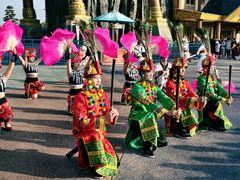 -七彩云南欢乐世界