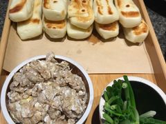 虾酱卷子-渔民船说·北塘海鲜·天津菜·海肠捞饭(北塘古镇店)