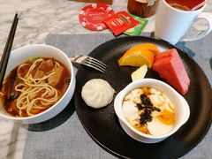 -南京长江之舟华邑酒店·鲜艳自助餐厅