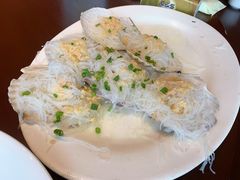 蒜蓉粉丝蒸元贝-五谷芳乳鸽王(海景店)