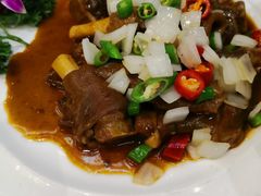 胡辣羊蹄-东方亚克西餐厅(西康路店)