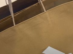 -巴黎春天-停车场(成山店)