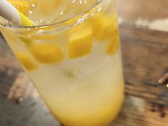 -柯斗斗主题餐厅·狗咖·围炉煮茶·茶饮(国瑞升平里店)