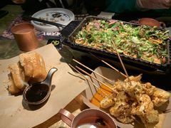 -何师烧烤·香辣蟹·川菜·30年老品牌(太古里旗舰店)