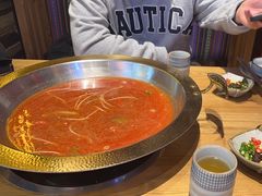 -野山舂·贵州现舂酸汤牛肉(东山店)