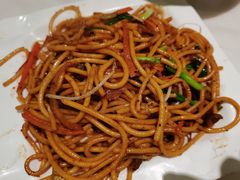黑椒牛柳炒意面-潮點烧腊茶餐厅(大学城店)