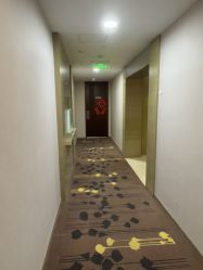 -爱陪伴尊享月子中心(国际店)