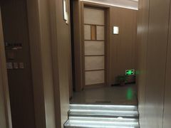 -耳湾躺式采耳SPA馆(保利五月花店)