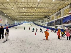 -乔波室内滑雪场