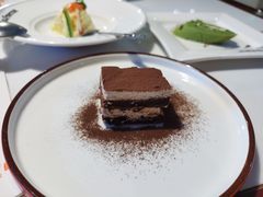 -爱丽丝牛排西餐厅(光谷步行街店)