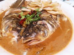 垮炖胖鱼头泡饼-大碗居·烤鸭·鱼头泡饼(天坛东门店)