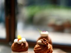 -VERIE BAKEHOUSE