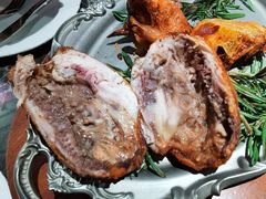 -LESCEDARS Brasserie Bistro香柏树