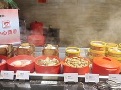 -东方红海鲜百汇(国际大厦店)