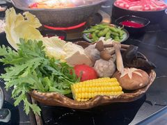 -湊湊火锅·茶憩(颐堤港店)