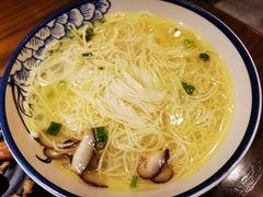 -二孃鸡爪爪(东风路总店)