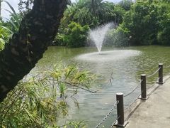 -水底山庄园温泉