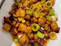 宫保鸡丁-国人川菜(李家村建东街店)