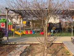 -小鱼草莓采摘园农家乐·小鱼餐厅