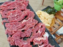 -三亚荣达餐厅潮汕牛肉火锅(网枝村分店)