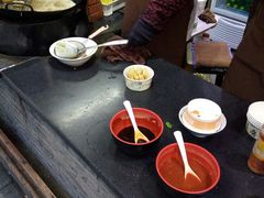 -茅老太臭豆腐