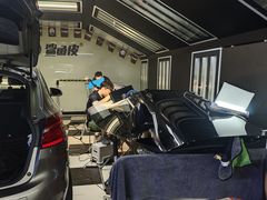 -鲨鱼皮汽车凹陷玻璃修复(静安店)